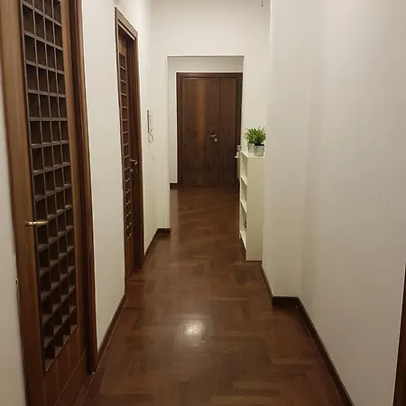 Konukevi L'angolo Di Rosalba
