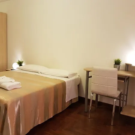 Konukevi L'angolo Di Rosalba *